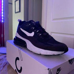 Nike Air Max 270 React